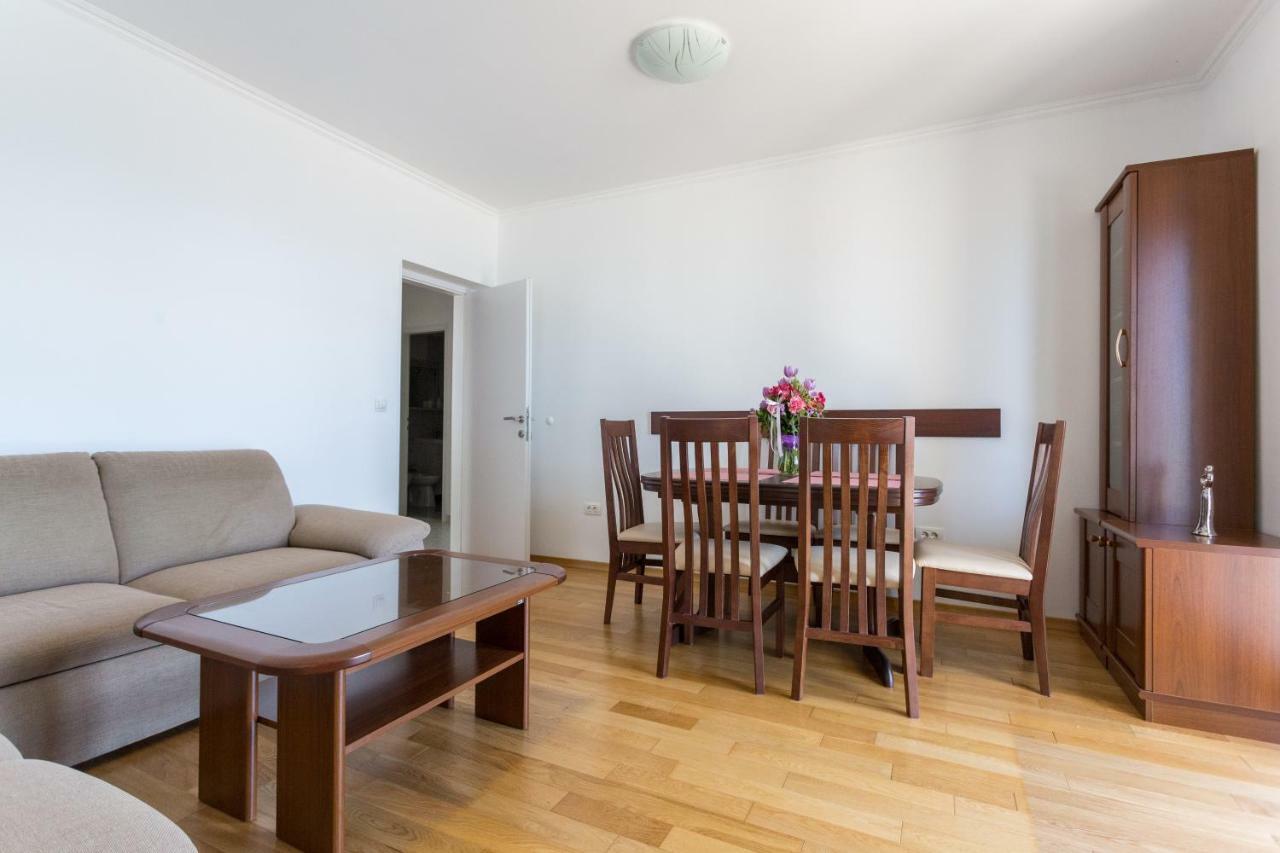 Jakov I Lucija Apartament *