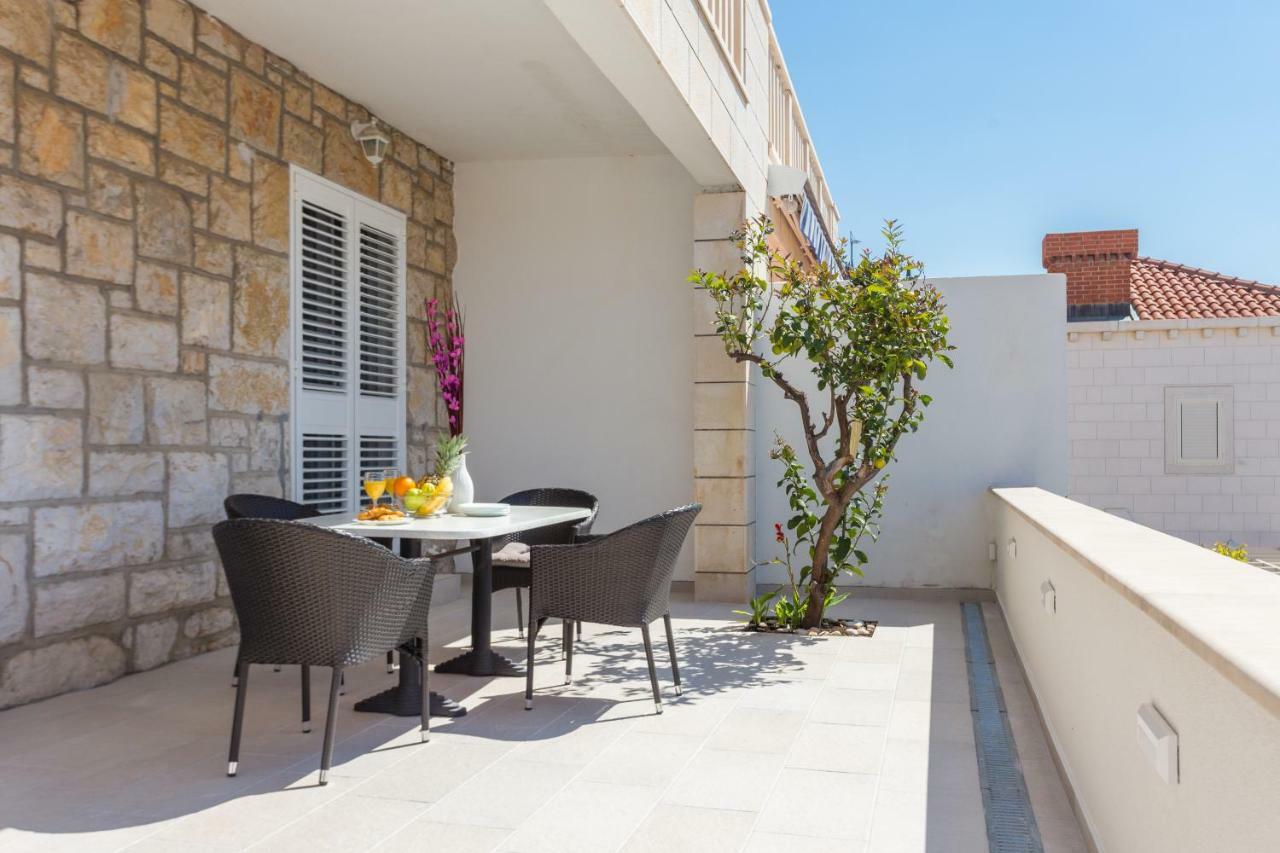 Apartament Jakov I Lucija