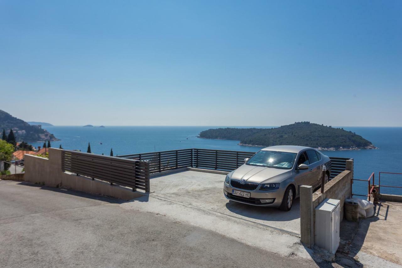 Apartament Jakov I Lucija *